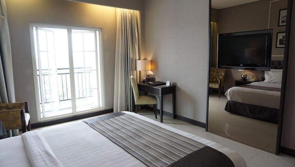 The Mirah Hotel Bogor Eksteriør bilde