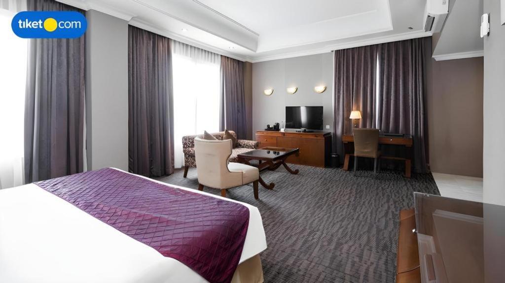 The Mirah Hotel Bogor Eksteriør bilde