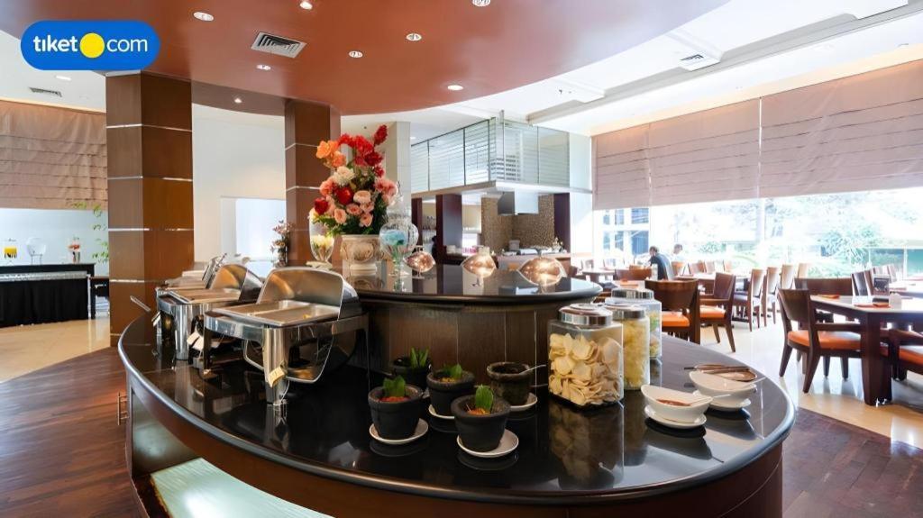 The Mirah Hotel Bogor Eksteriør bilde